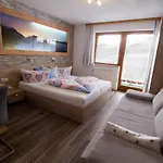 Haus Bergwelt Apartment *