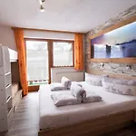 Haus Bergwelt Apartment