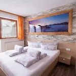 Haus Bergwelt Apartment Lermoos