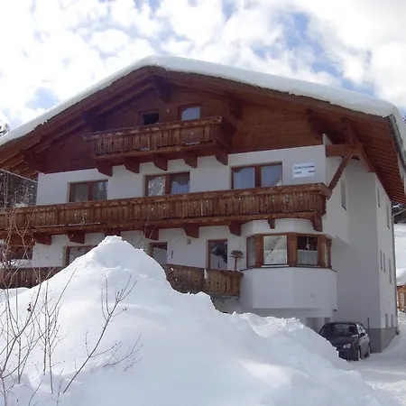 Apartment Haus Bergwelt Lermoos