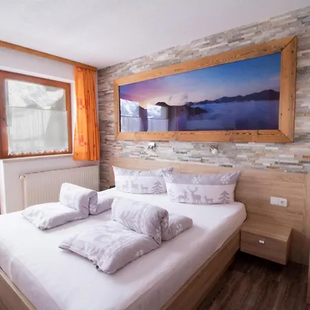 Haus Bergwelt Apartment Lermoos